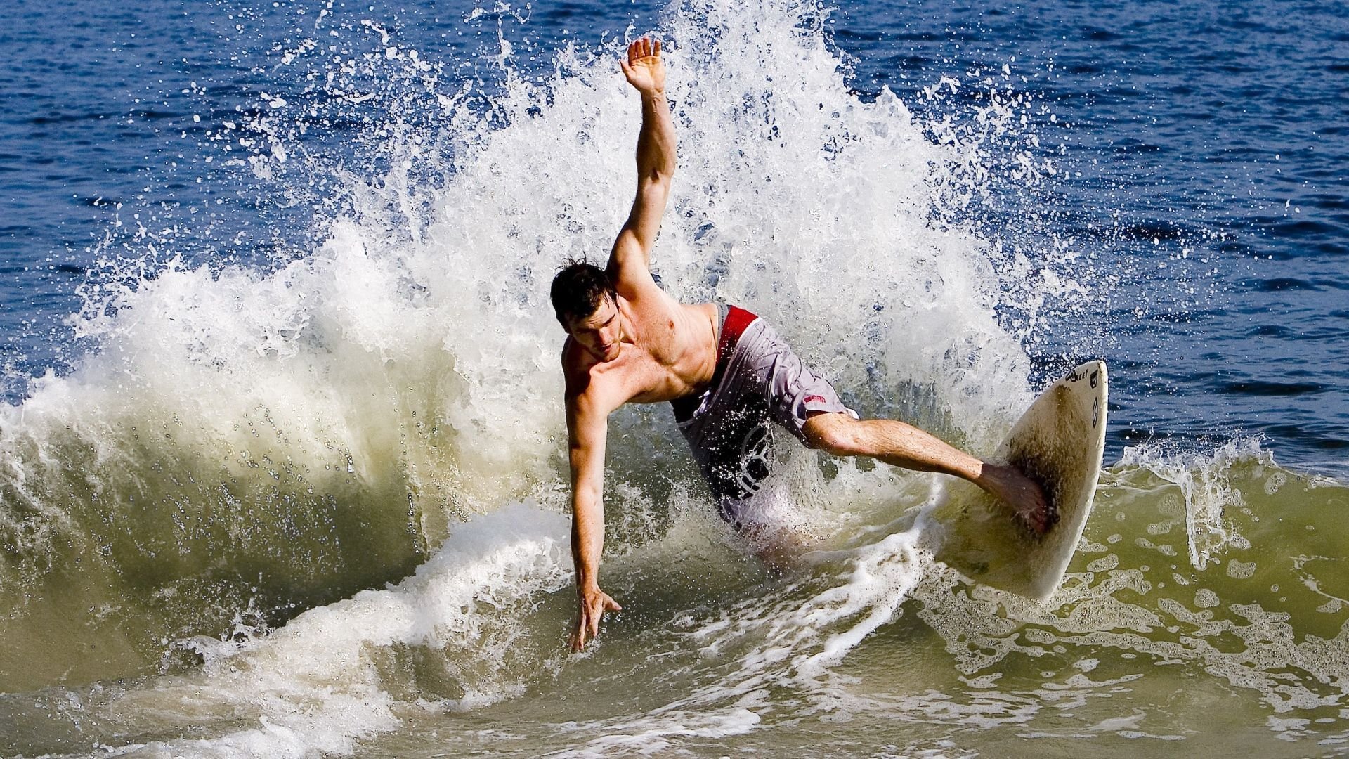 华体会app-强队在最后关头实现了一场令人惊叹的逆转，强队输给弱队叫什么